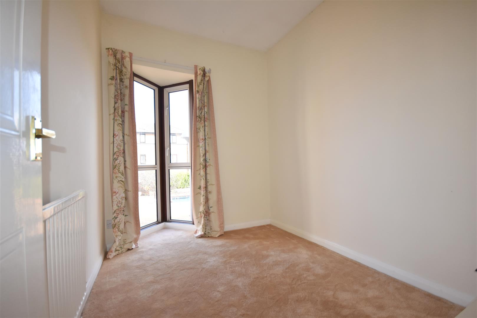 5 Plas Taliesin, Penarth, Vale Of Glamorgan, CF64 1TN
